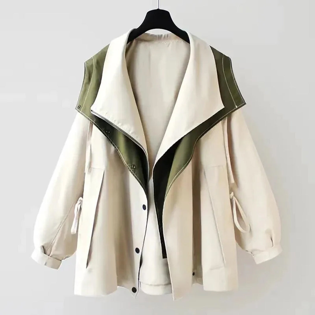 Lateribelle Oversized Jacket with Contrast Lapels - White