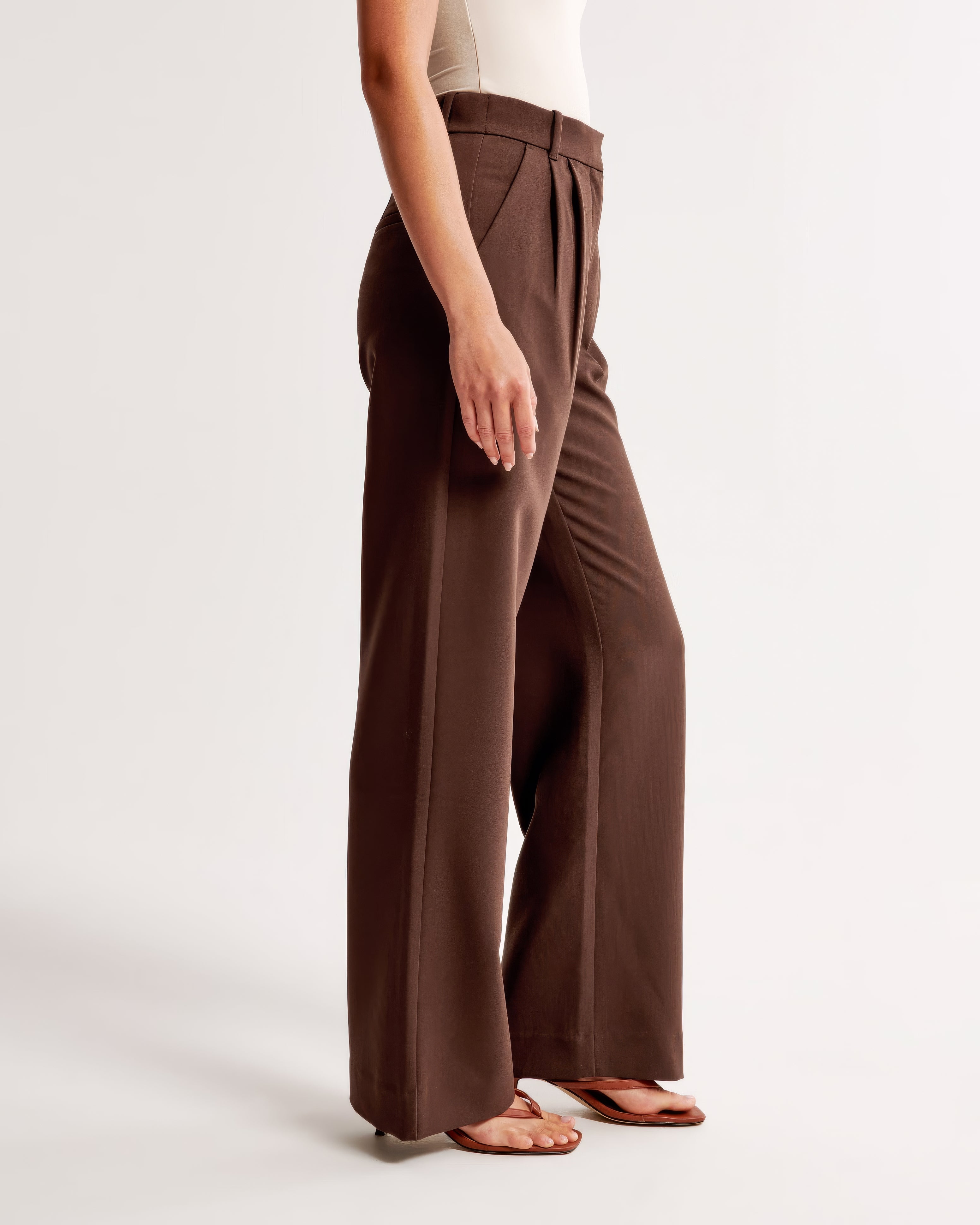 Chloe Tailored Pants with Side Pockets for Women