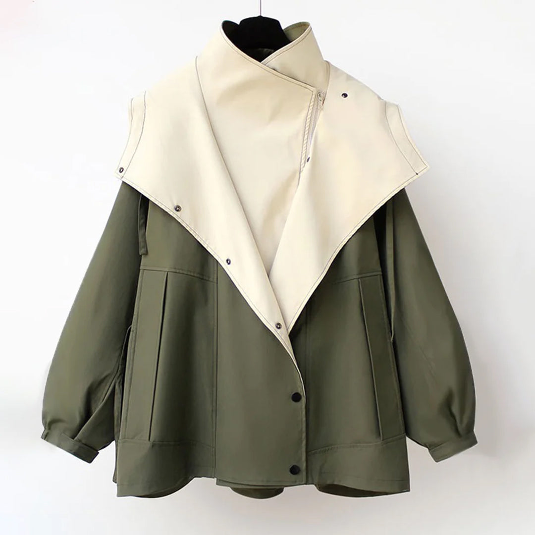Lateribelle Oversized Jacket with Contrast Lapels